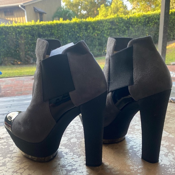 CASADEI FABULOUS grey suede platform boots. Size 8 1/2 - Picture 3 of 16